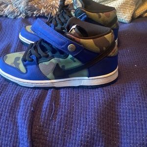 NIKE SB MADE FOR SKATE